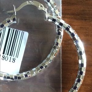 Sale! NWT 925 Silver pixelated hoop earrings